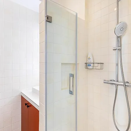 Guestready - Parisian Charm Near Notre-dame * Parigi